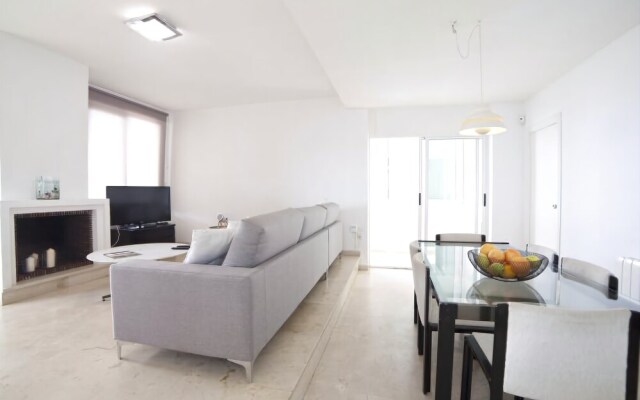 APARTAMENTOS KASA 25 - Playa Calida