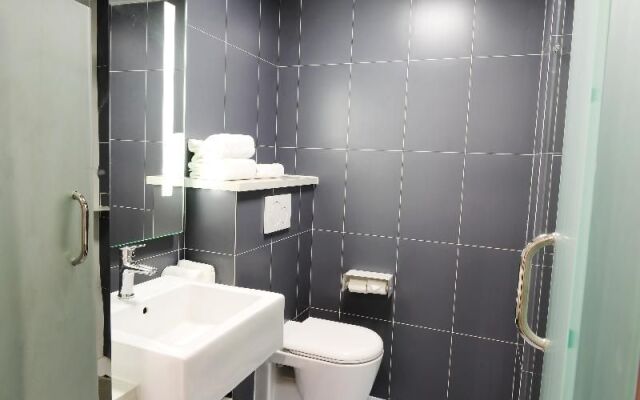 Hanting Hotel (Beijing Master Card Center)