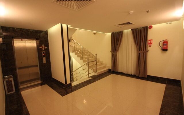 Al Makarunah -Lamasat Palace Suites