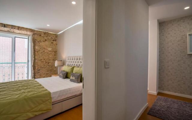 Brand New Downtown Apartment