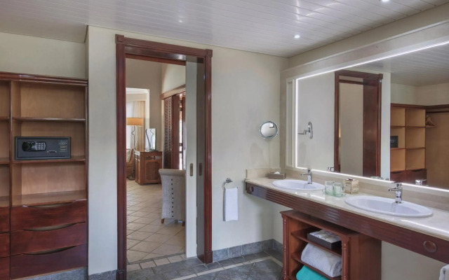 Dinarobin Beachcomber Golf Resort & Spa