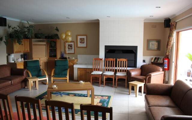 Old Oak Guest House