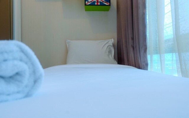 Pool View 2BR Apartment at Capitol Park Residence