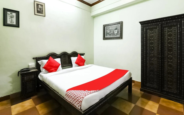 OYO 10132 Hotel Regal Inn