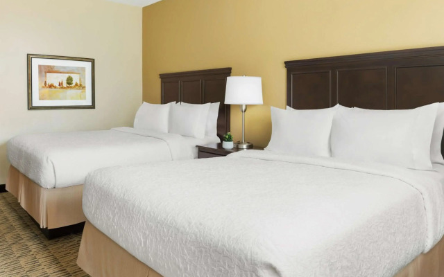 Countryside Inn and Suites