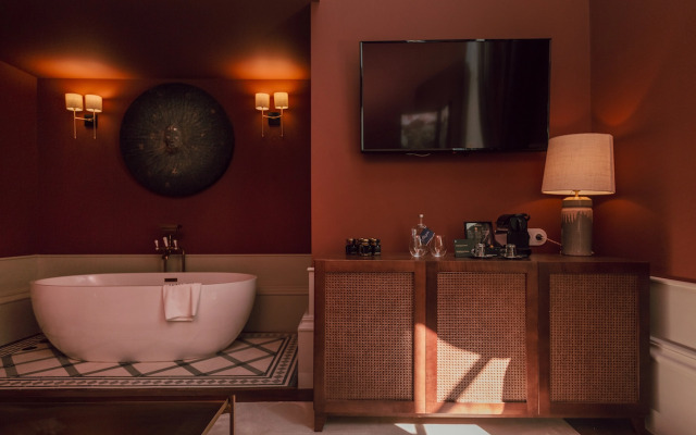 Torel 1884 Suites & Apartments