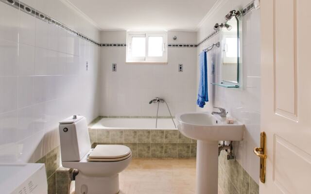 Secluded Apartment in Astakos near the Sea
