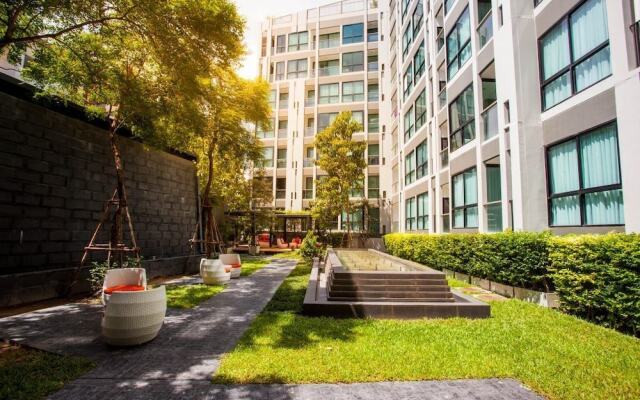 The Chezz Condominium by Patsamon