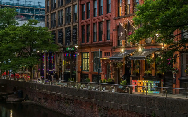 Velvet Hotel Manchester, WorldHotels Crafted