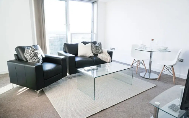 City Centre Apartment - Free Parking, Wifi & Netflix