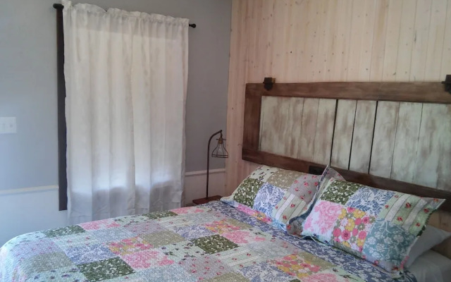 Squaw Valley Motel