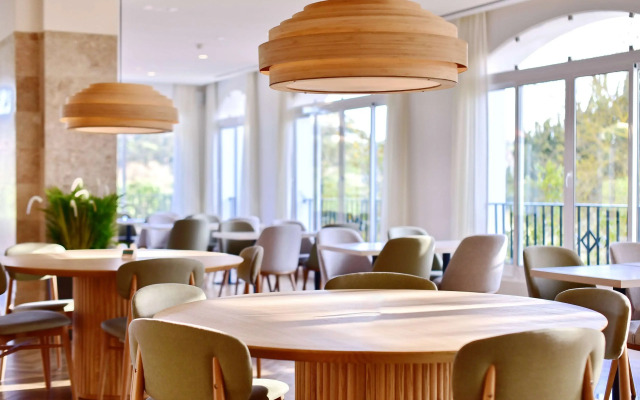 Dolce by Wyndham CampoReal Lisboa