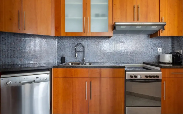 Serene Studio Apartment in Central Park Towers