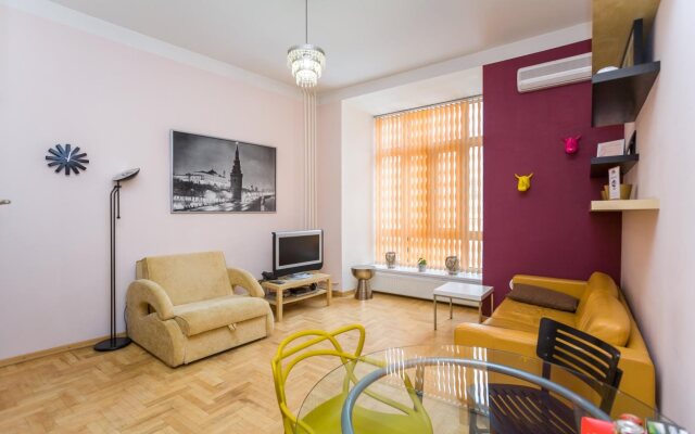 Four Squares Apartments on Tverskaya