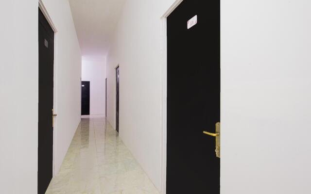 OYO 3508 Griya Aisyah Karah Syariah