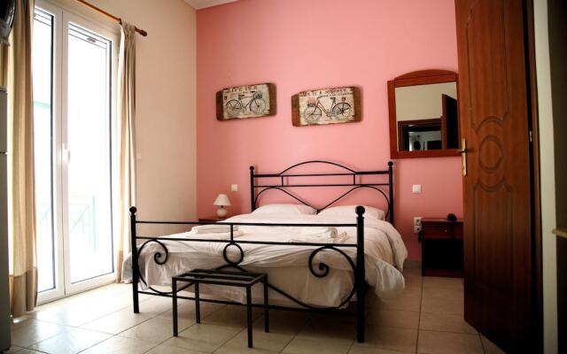 Tsertos Apartments