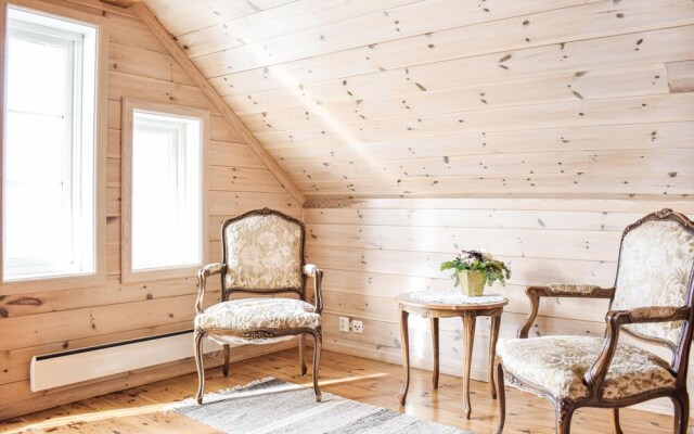 Nice Home in Hovland With 8 Bedrooms and Sauna