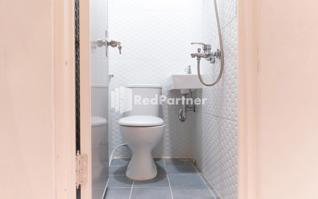 Capsule Inn Antasari RedPartner