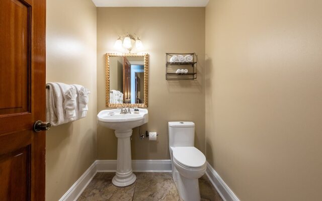 The Manor on St. Philip