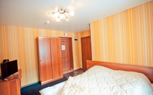 Apart-Hotel Yuzhniy