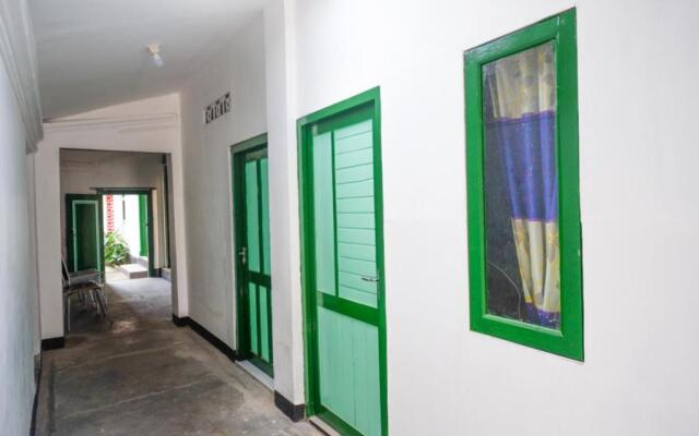 RedDoorz Syariah @ Ndalem Kembang Sore Yogyakarta