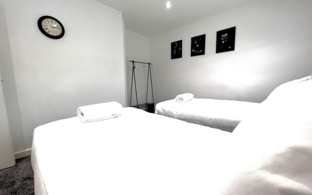 Captivating 2-bed Apartment in Liverpool