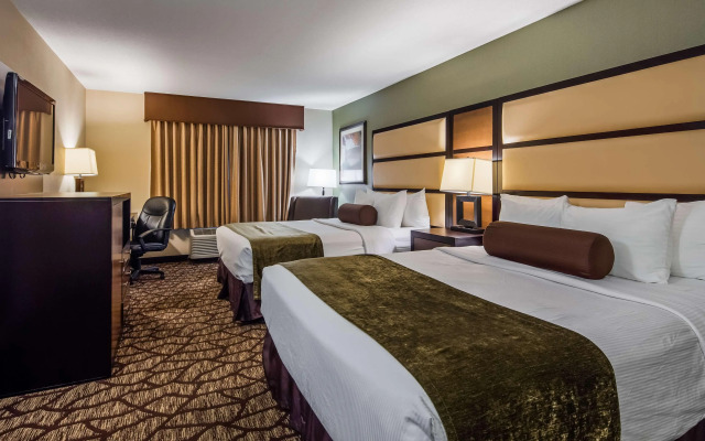 Best Western Plus Vancouver Mall Dr. Hotel & Suites