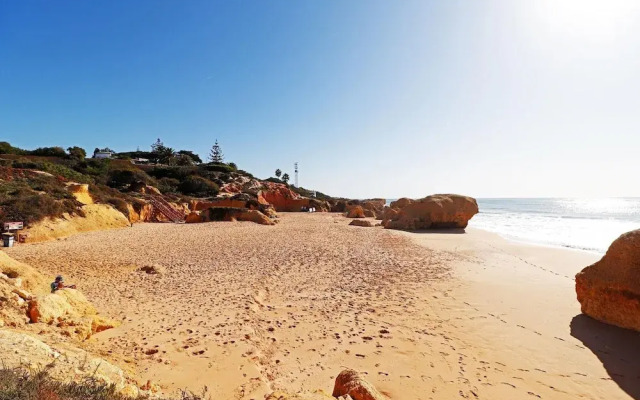 Albufeira Concept 1 With Pool by Homing