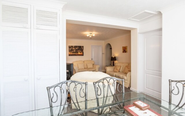 Beau Vallon Holiday Apartments
