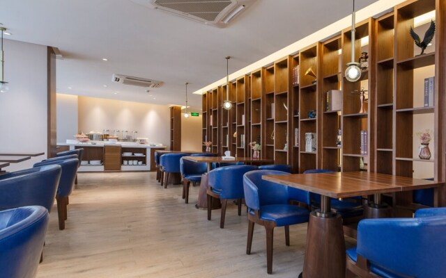Foshan Xinxuangong Hotel