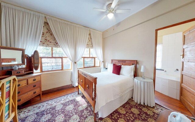 Mountain Manor Guest House & Executive Suites