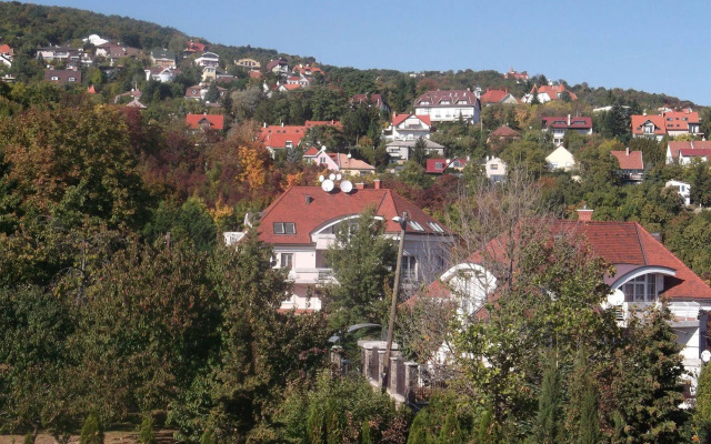 Helios Hotel Pension