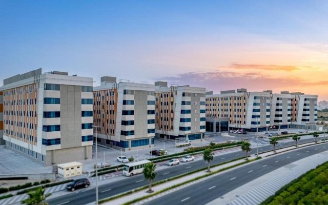 Best Western Plus Dubai Academic City