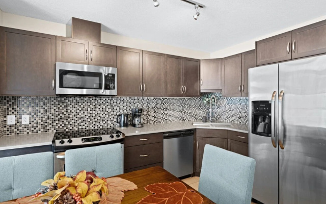 GLOBALSTAY. Modern Downtown Condos. Free parking