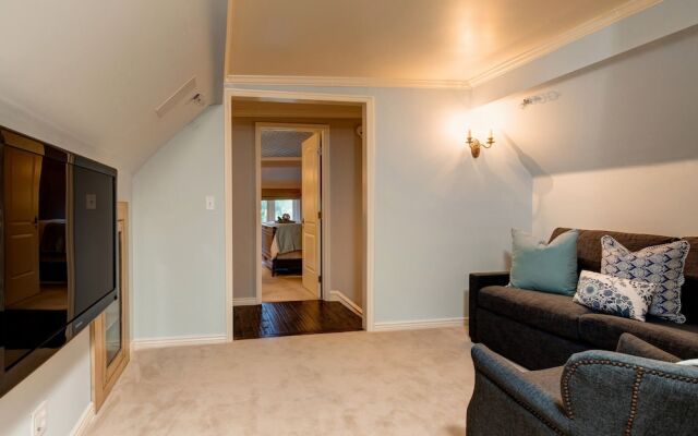 Abode at Heirloom House