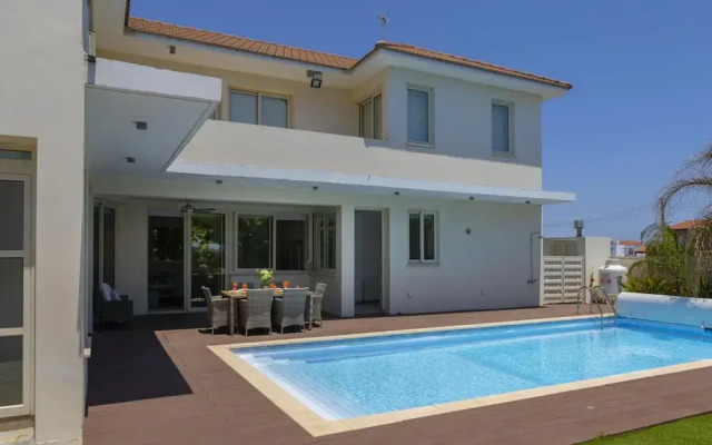 Larnaca Villa Marisol