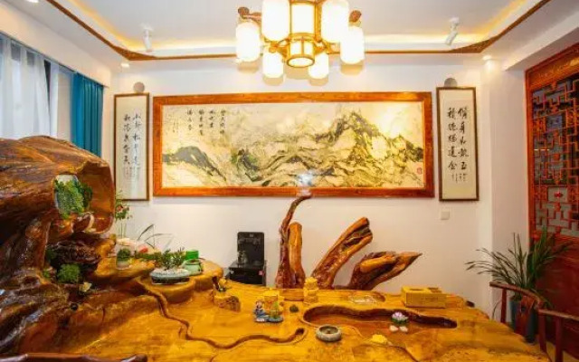 Deyunfang Guesthouse