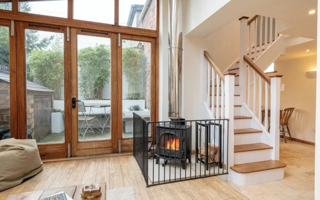 Coach House - Lovely Home in Cheltenham