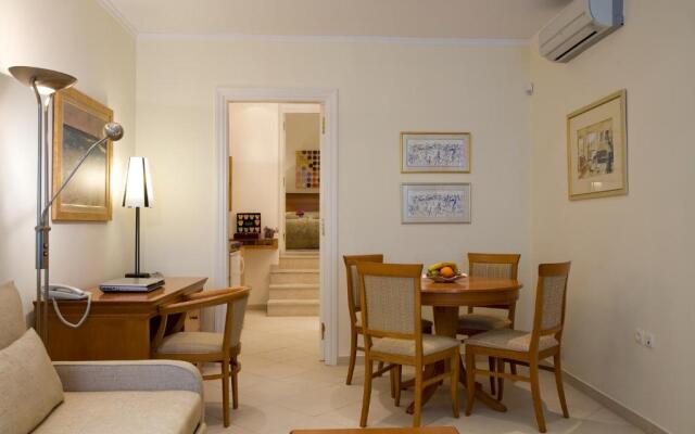 Andria Suites