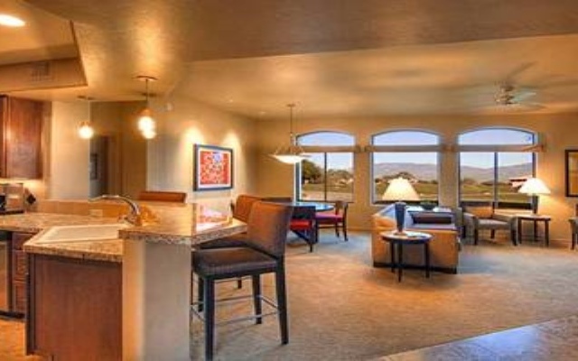 Casitas at Sabino Springs