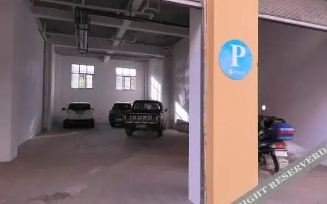 Xuanwei Shangyi Hotel