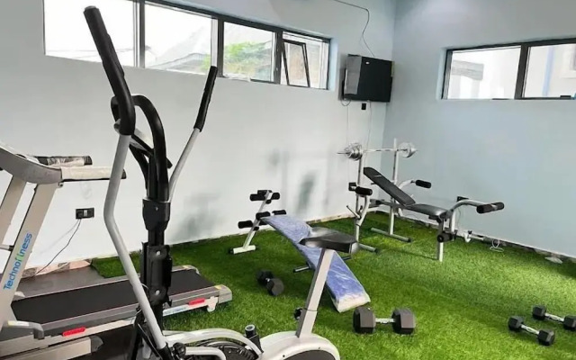 Network Hotel and Suites