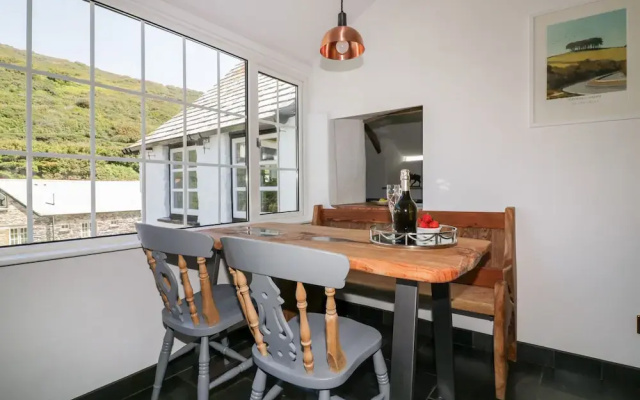 Harbour Cottage
