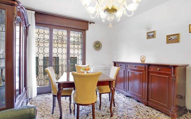 Grimaldi Apartments - Elena