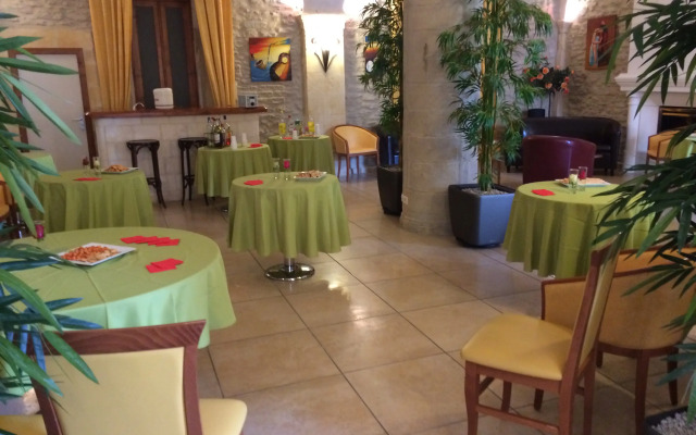 Hotellerie Notre Dame de Lumieres