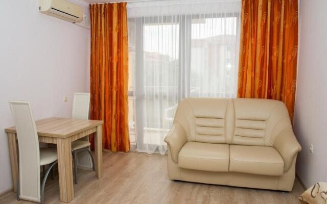 Lev ApartHotel