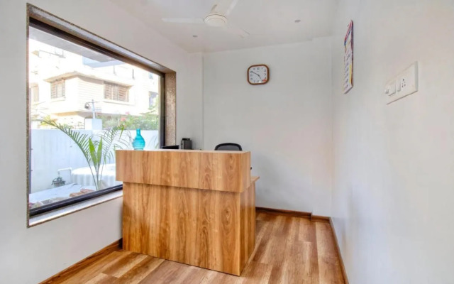 Treebo Trip Shri Guru Service Apartment