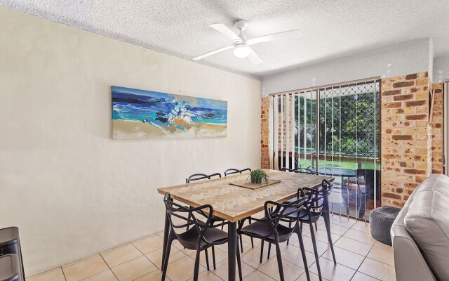 Grevillia, Bay Parklands, Unit 38/2 Gowrie Avenue