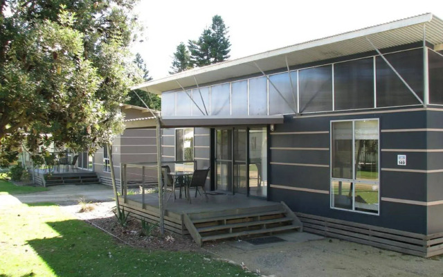 Barlings Beach Holiday Park