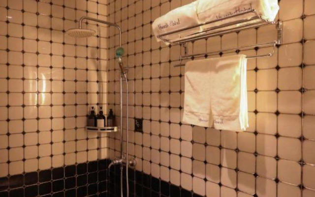 Iforest Hostel (Shanghai The Bund, People's Square Metro Station)